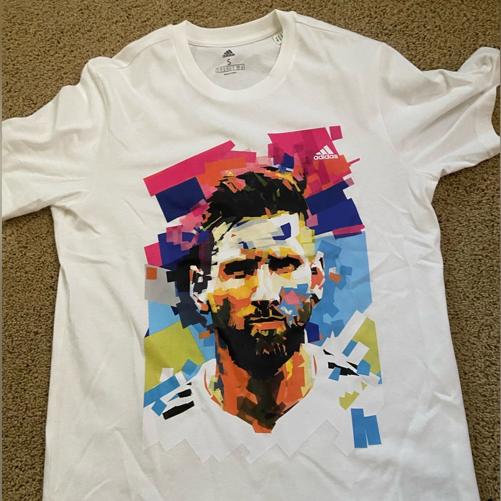 Adidas Lionel Messi tee. Size Men’s S